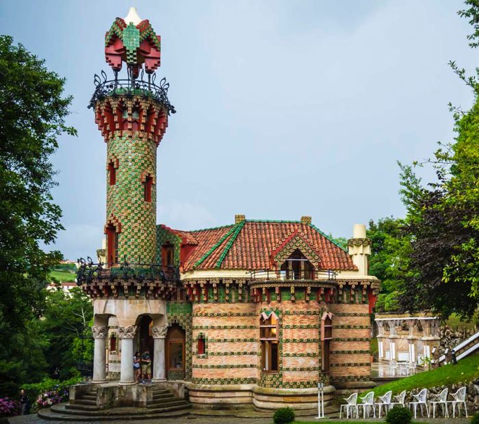 El Capricho de Antoni Gaudí El Capricho de Antoni Gaudí